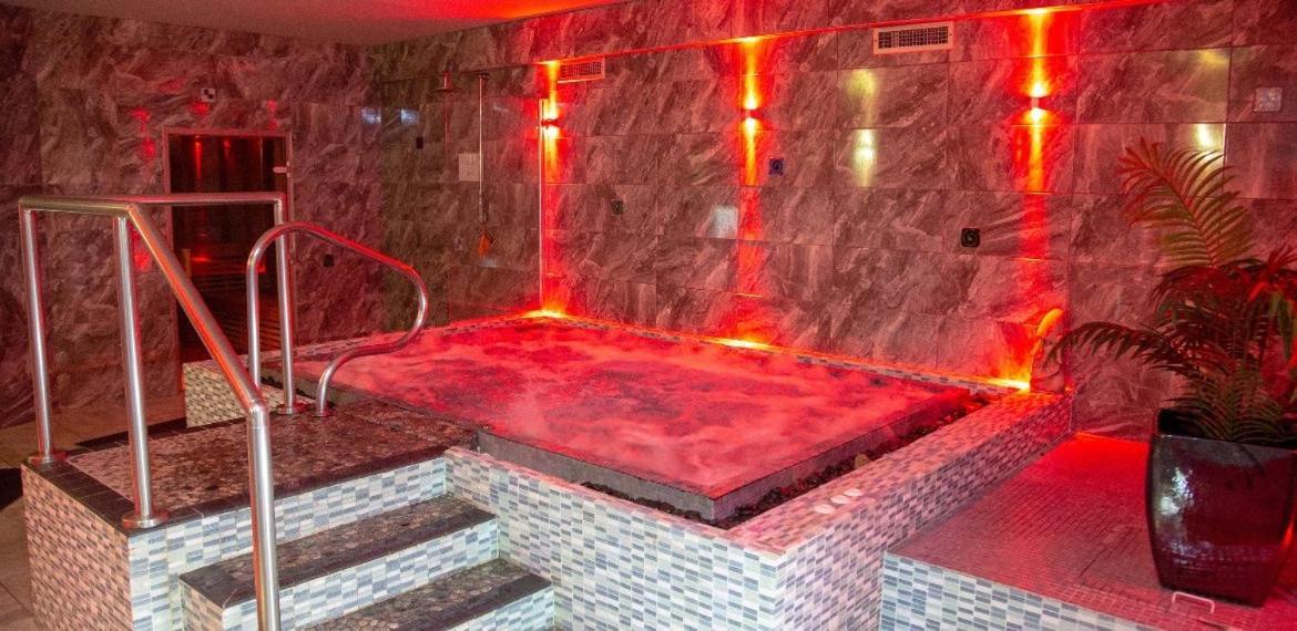 Biskey Howe Central - Free Off-Site Health Club Access With Pool, Sauna, Steam Room & Gym Боунес-он-Уиндермер Экстерьер фото